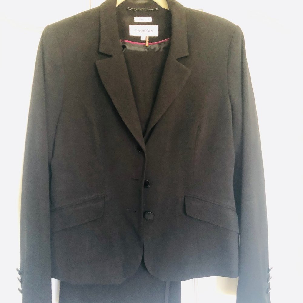 Women's Business Pant Suit